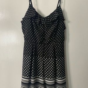 Black and white romper. Never worn! Size Small.